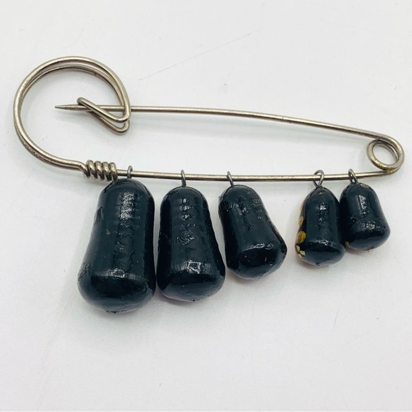 Vintage Russian Matryoshka Nesting Dolls Brooch Pin Wooden Hand Painted - Picture 6 of 8